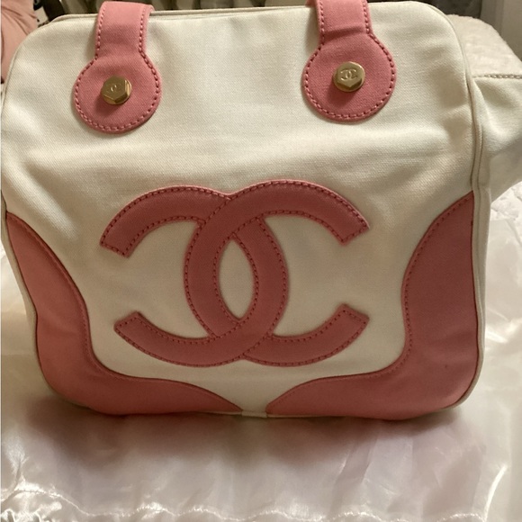 Chanel marshmallow tote. - Picture 1 of 12